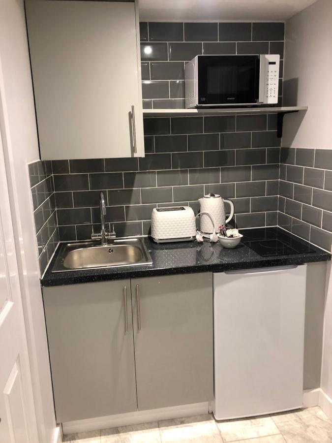Exclusive Modern Decorated 1 Bedroom Detached Studio Newport  Exterior photo